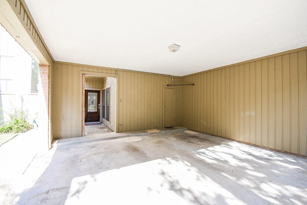 9400 Doliver Drive - Photo 40