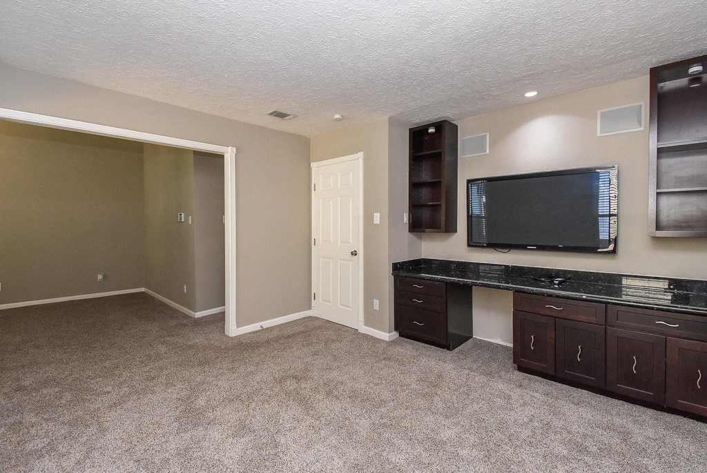 9400 Doliver Drive - Photo 22