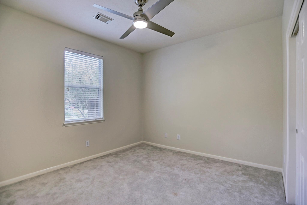 3 S Acacia Park Circle - Photo 18