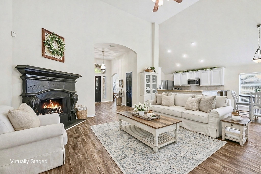 7418 Lakesage - Photo 10