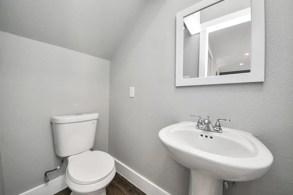 15423 Ridingwood Drive - Photo 32