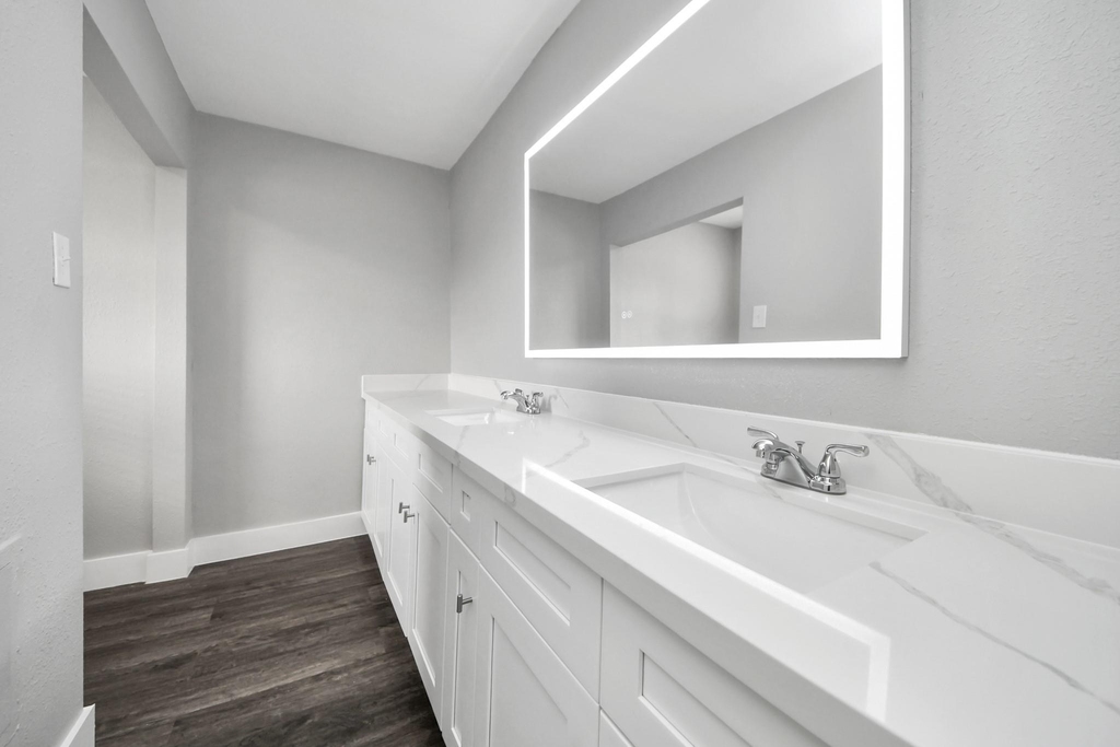 15423 Ridingwood Drive - Photo 28