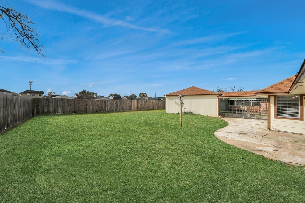 15423 Ridingwood Drive - Photo 37