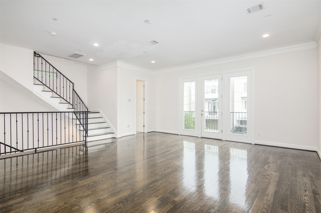 1508 Johnson Street - Photo 11
