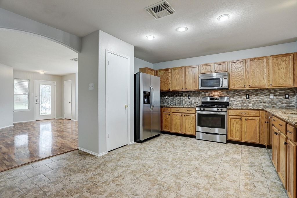 223 Sunset Colony Drive - Photo 11