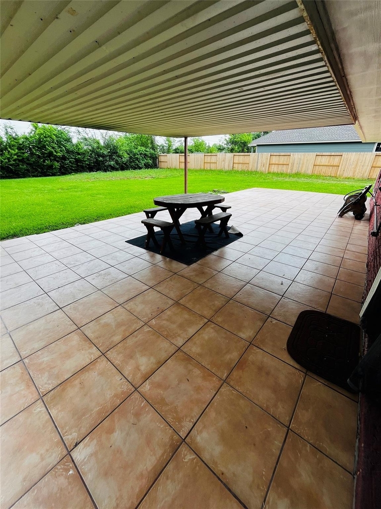 13421 Utica Street - Photo 32