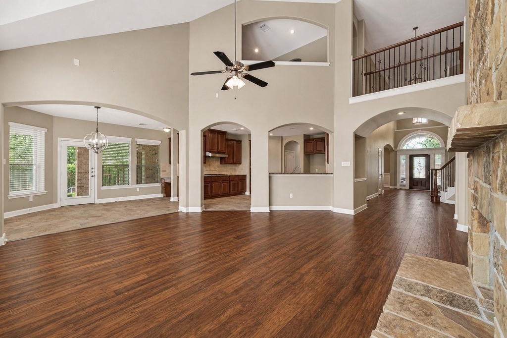 28602 Hayden Park Drive - Photo 7