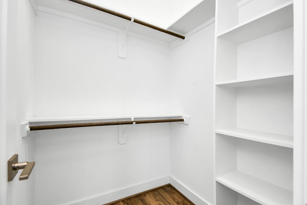 732 W 22nd Street - Photo 29