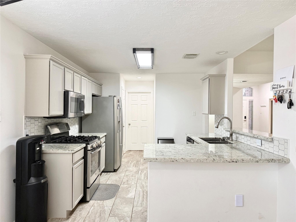3226 Candlepine Drive - Photo 13