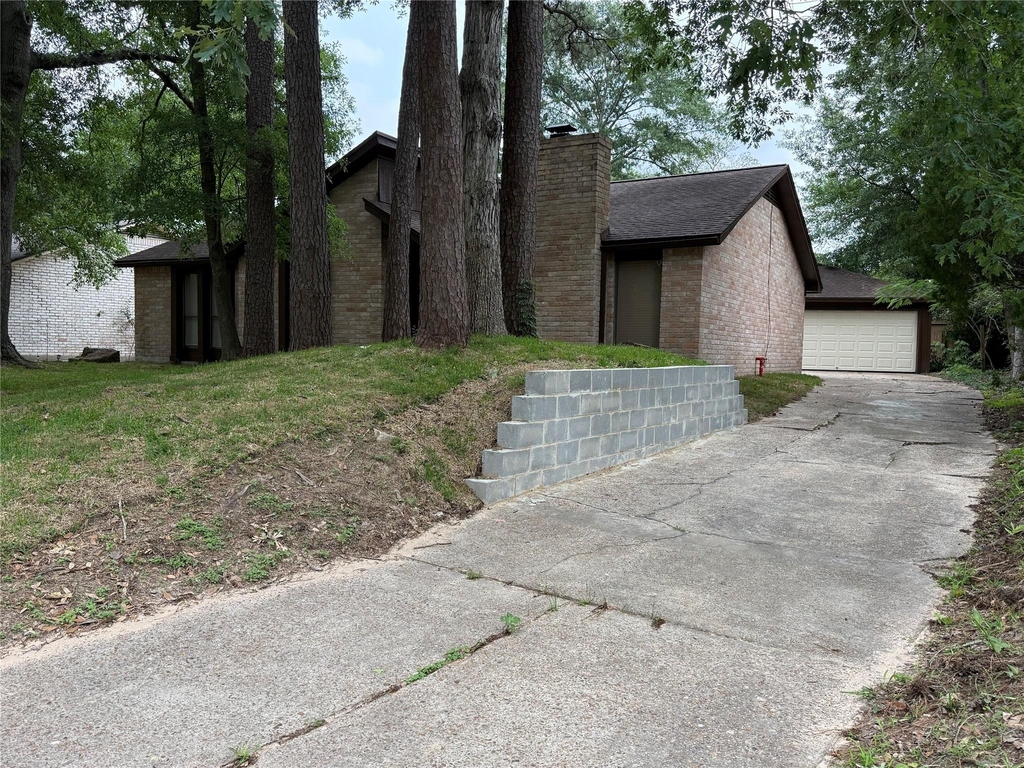 3206 Cascade Creek Drive - Photo 2