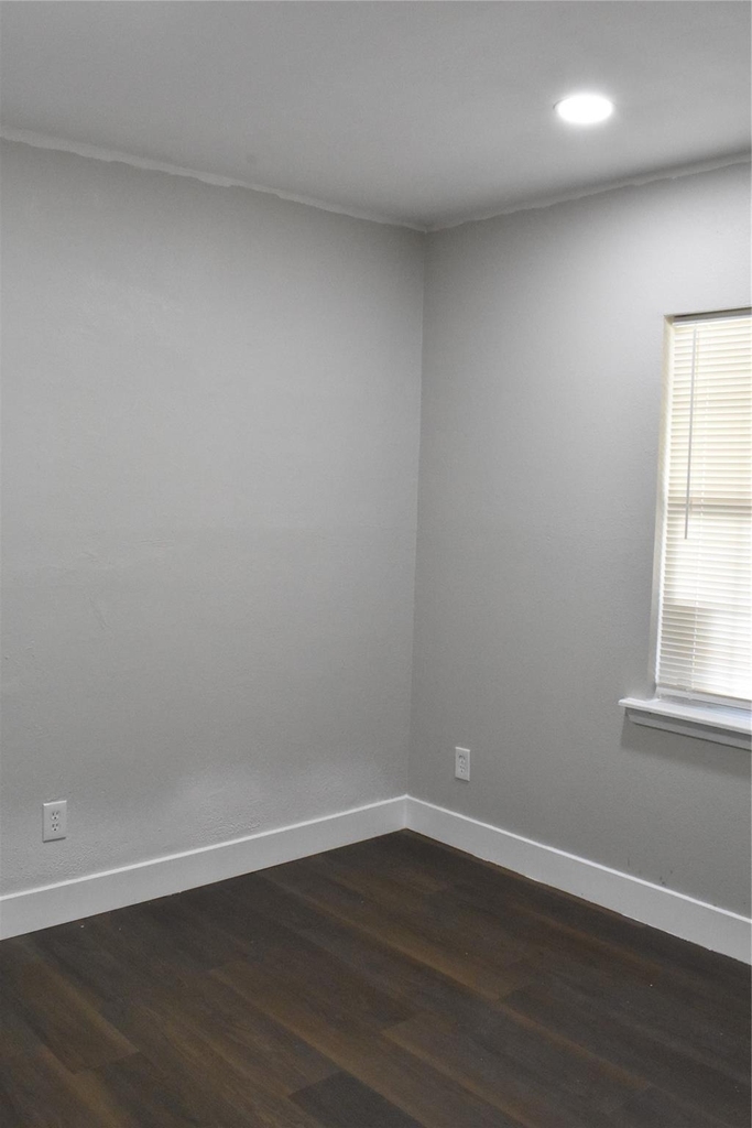 8113 Bigwood Street - Photo 9