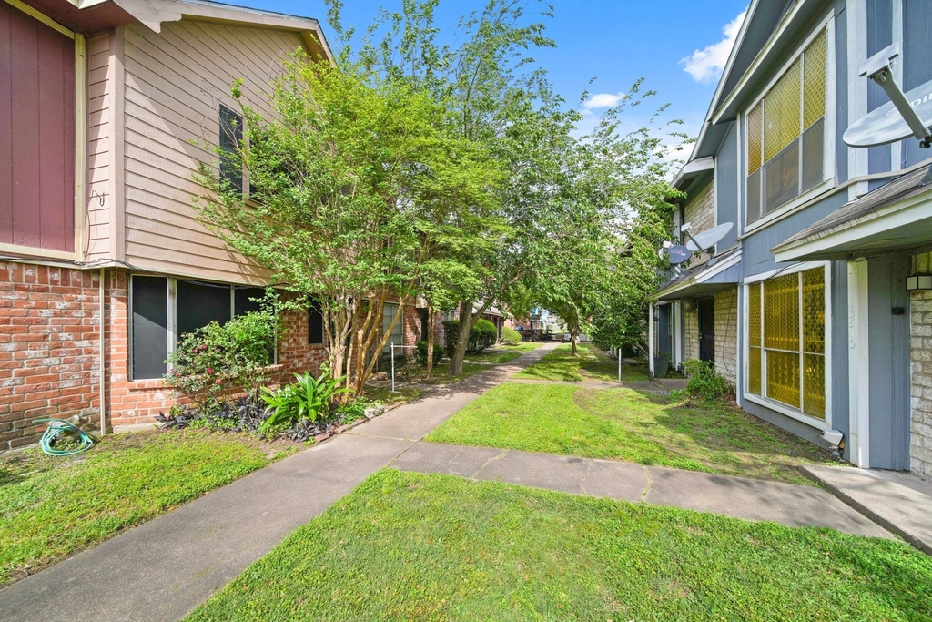 13464 Castilian Drive - Photo 10