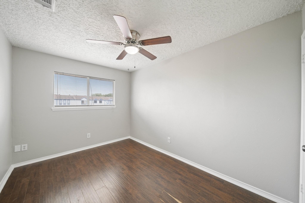 13464 Castilian Drive - Photo 21