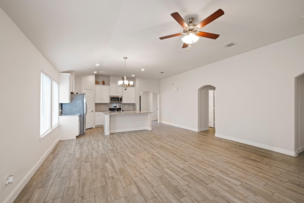 5315 Latigo Court - Photo 7