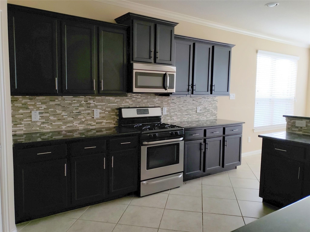 8818 Cornina Drive - Photo 12