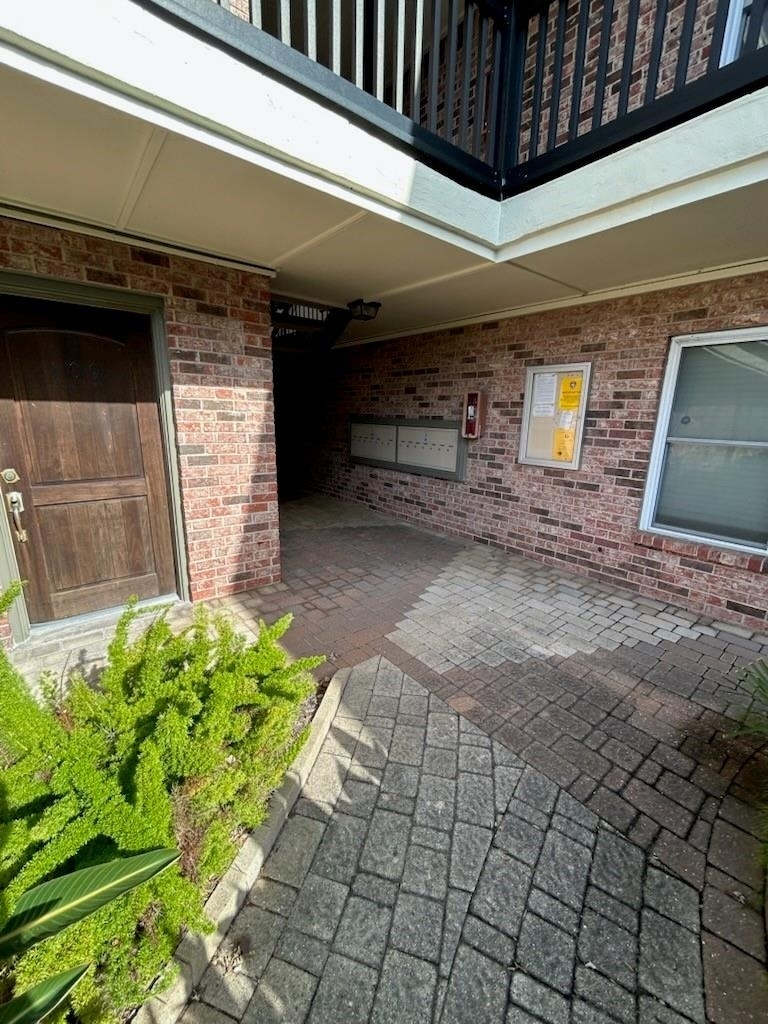 402 Post Office Street - Photo 2