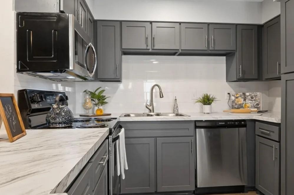 10951 Laureate Drive - Photo 11