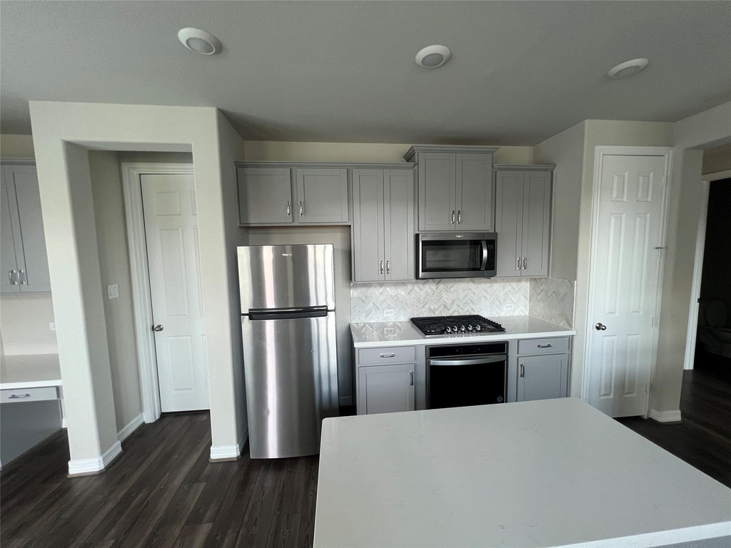 2638 Settler Hill Drive - Photo 7