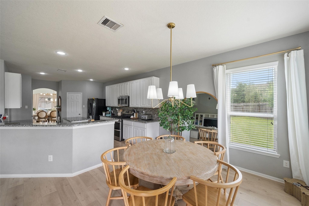 4142 Soaring Elm Street - Photo 5