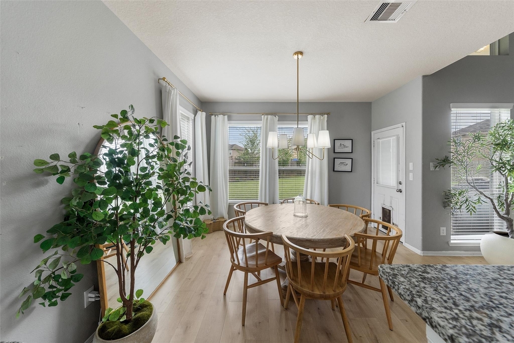 4142 Soaring Elm Street - Photo 6