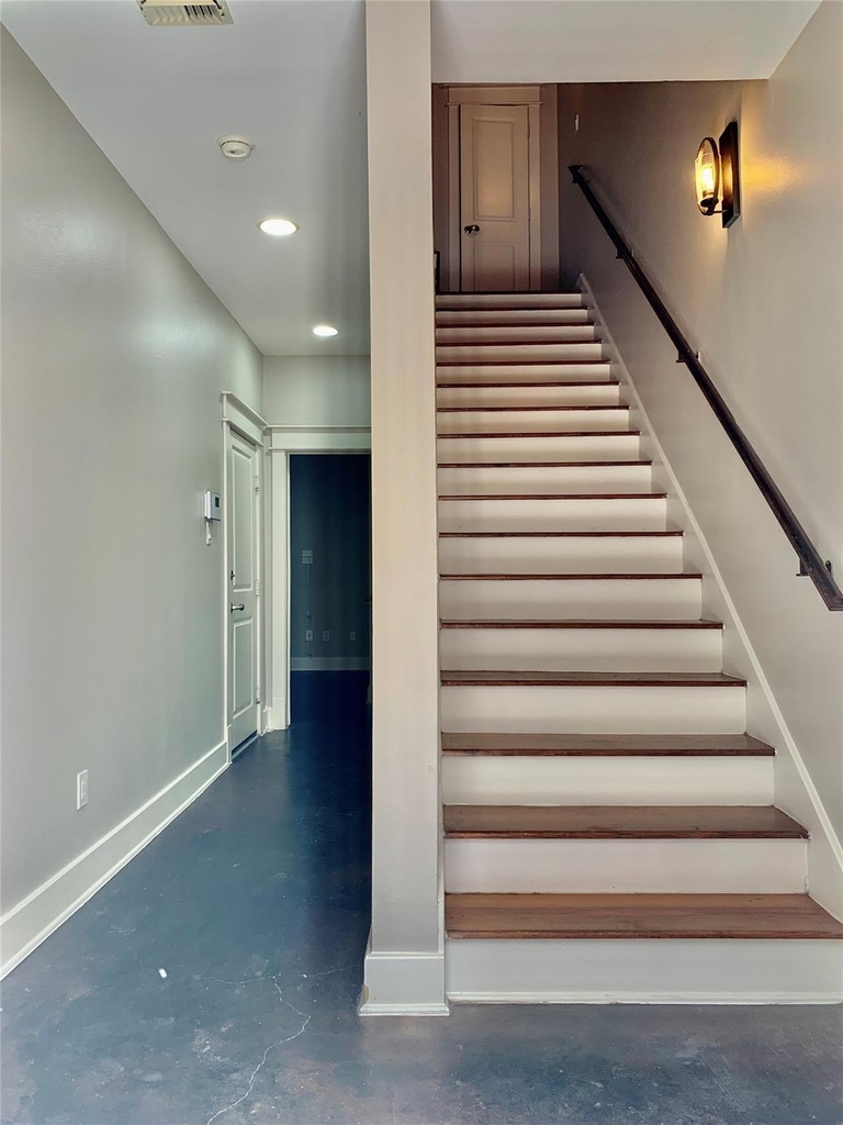 5305 Nett Street - Photo 1