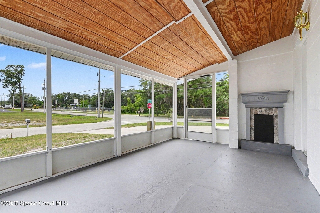 3960 Barcelona Street - Photo 12