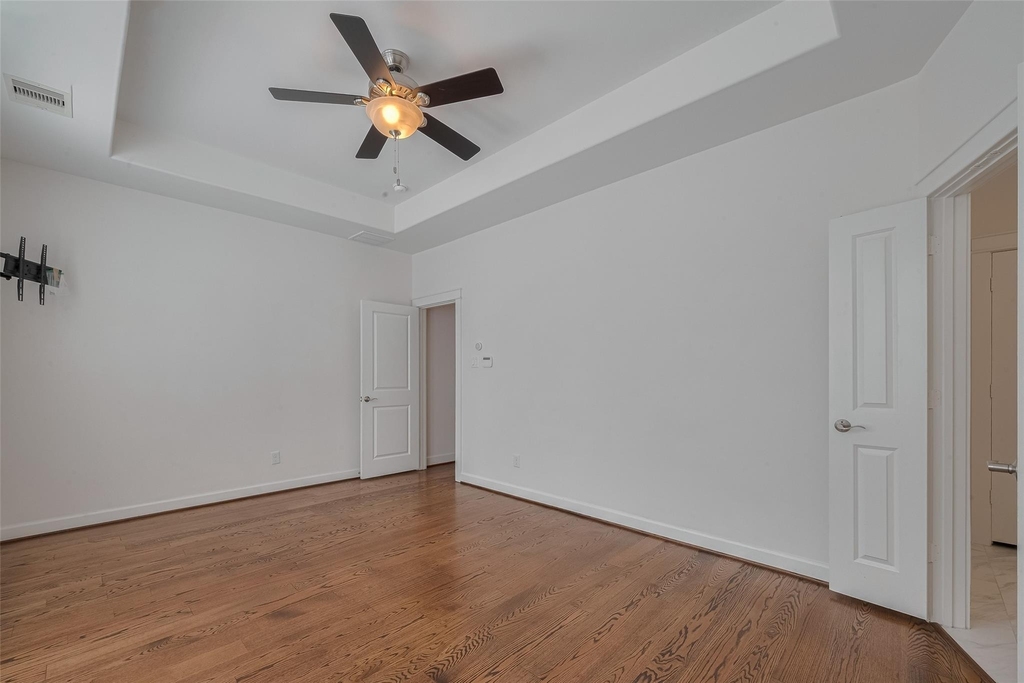 854 W 20th Street - Photo 34