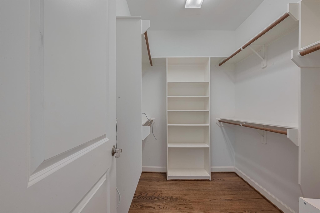 854 W 20th Street - Photo 37
