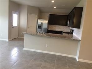 3018 Erickson Manor Court - Photo 2