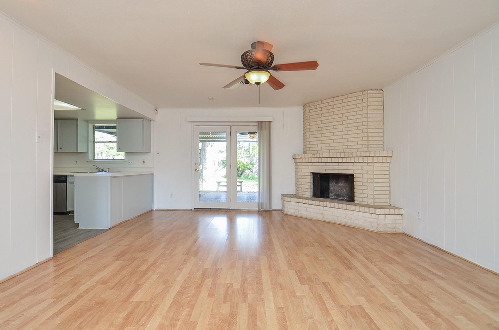 7327 Osage Street - Photo 10