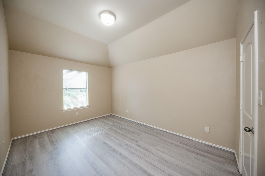 4019 Windmill Creek Drive - Photo 21