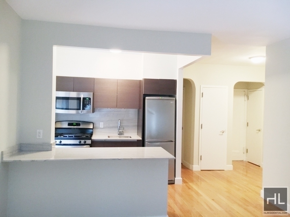 West 18th Street - Photo 1