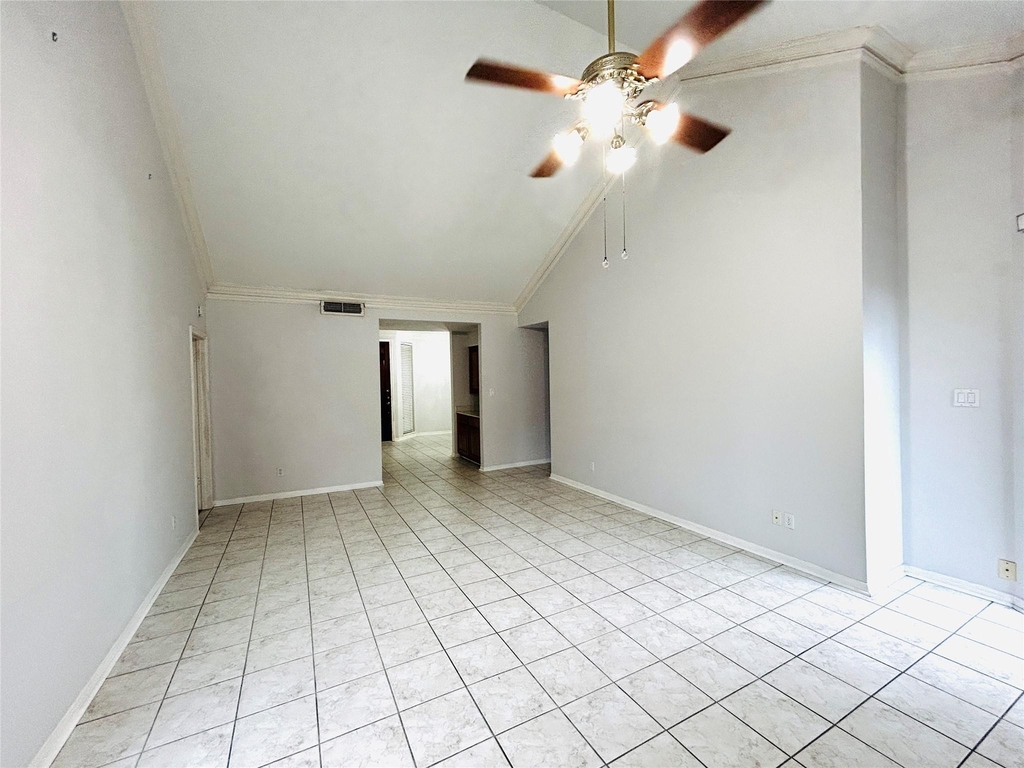 5200 Weslayan Street - Photo 7