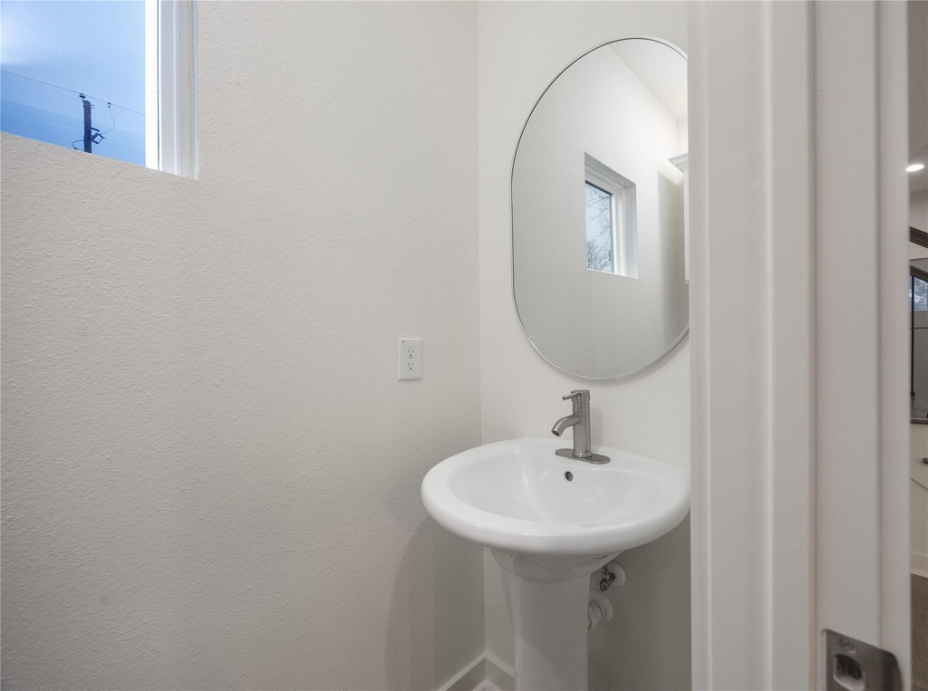 2753 Redrock Street - Photo 19