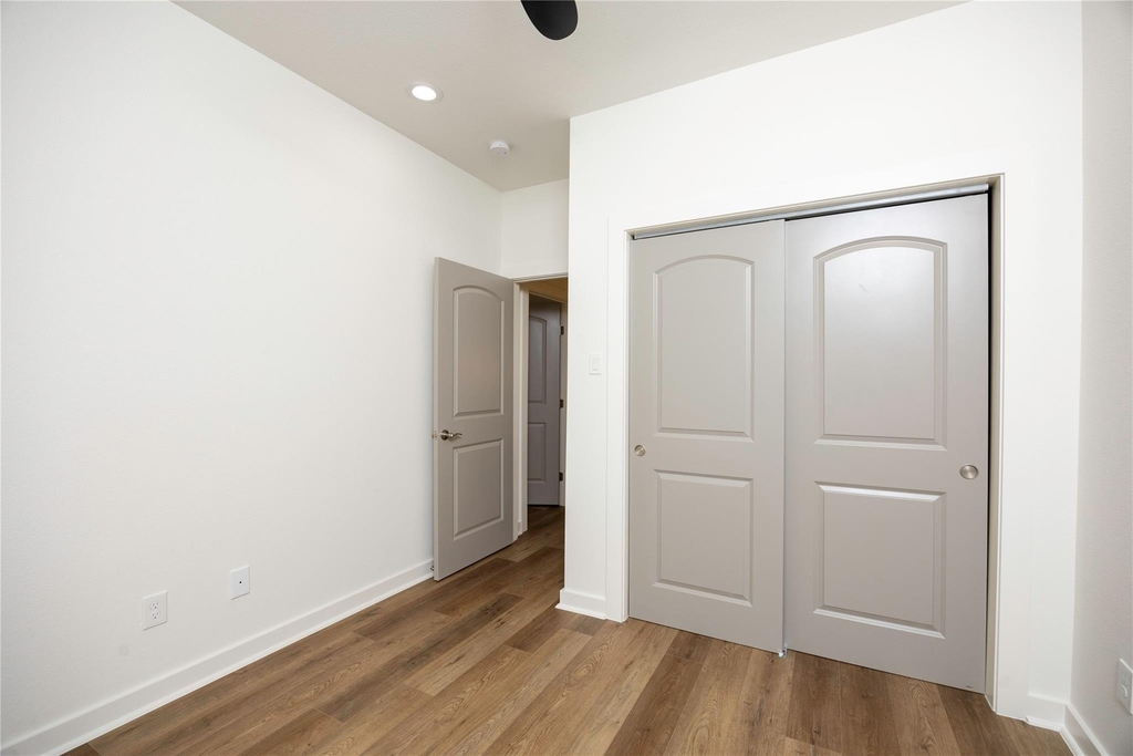 2753 Redrock Street - Photo 33