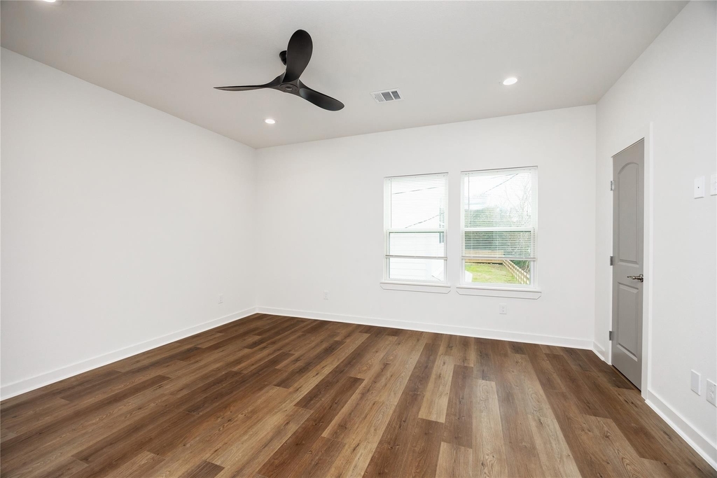 2753 Redrock Street - Photo 22