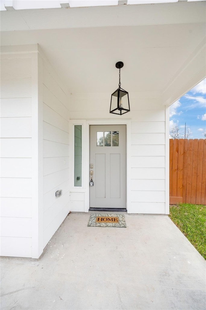 2753 Redrock Street - Photo 4