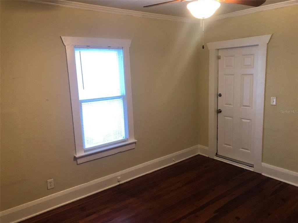 310 W Genesee Street - Photo 9