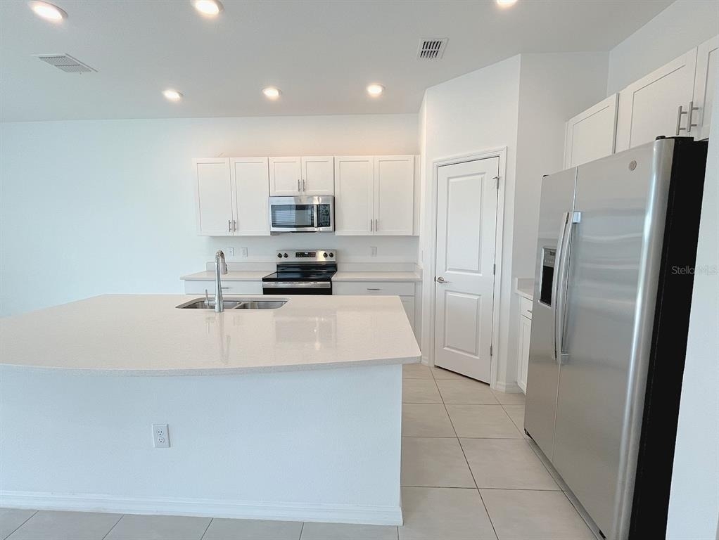 11832 Glenside Terrace - Photo 3