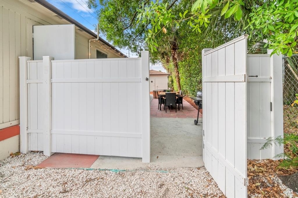 2402 W Cypress Street - Photo 30
