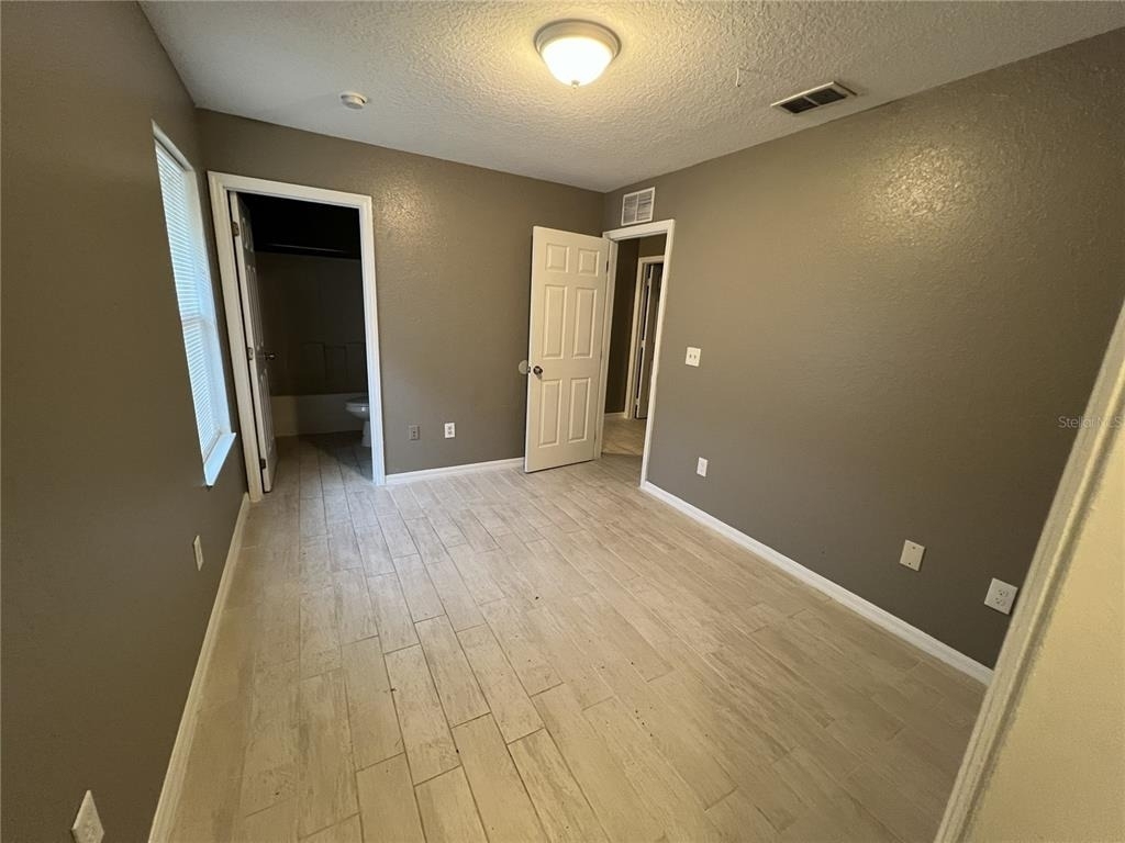 717 W Silver Springs Place - Photo 5
