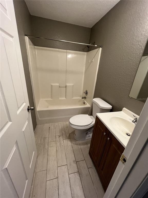 717 W Silver Springs Place - Photo 3