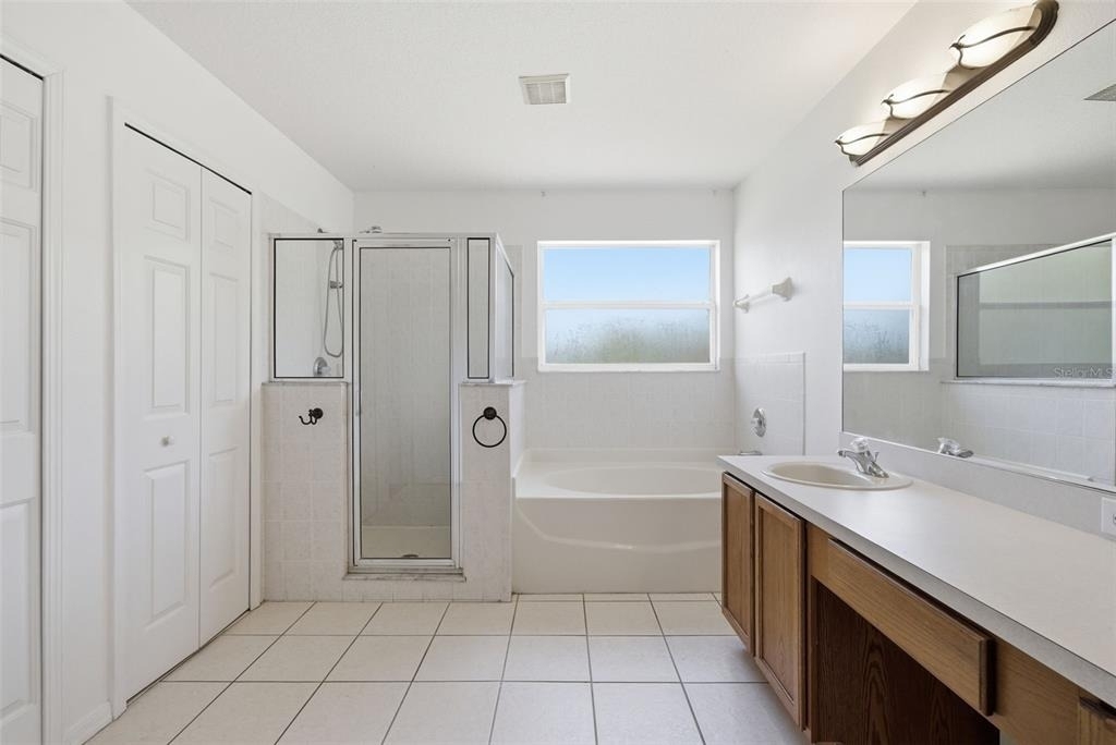 2631 Queen Alberta Drive - Photo 11