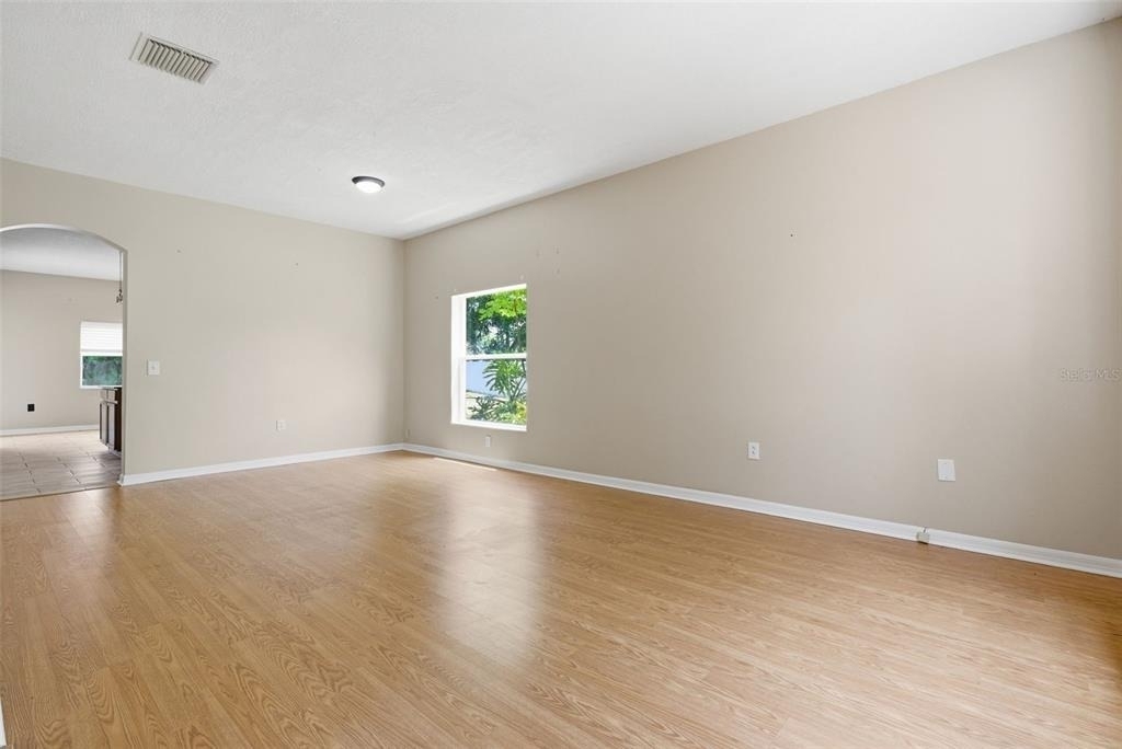 2631 Queen Alberta Drive - Photo 5
