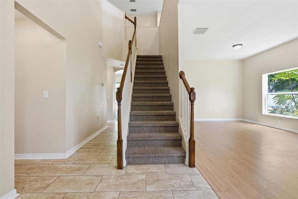 2631 Queen Alberta Drive - Photo 4
