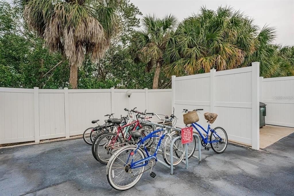 12760 Indian Rocks Road - Photo 32