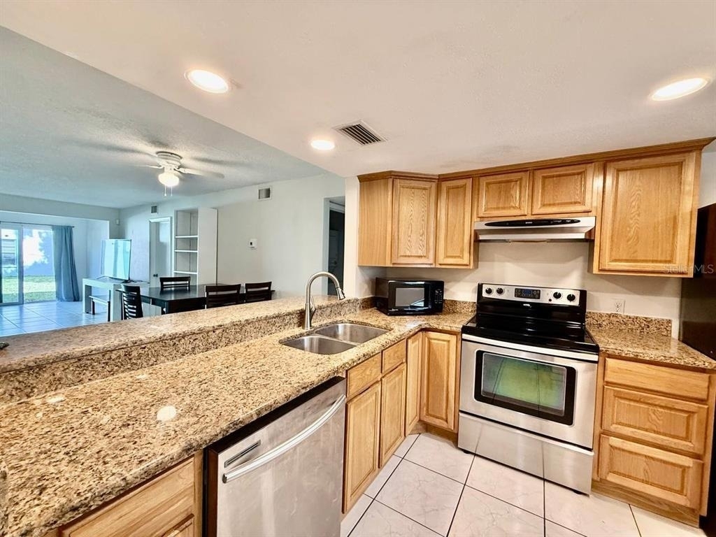 7560 92nd Street - Photo 6