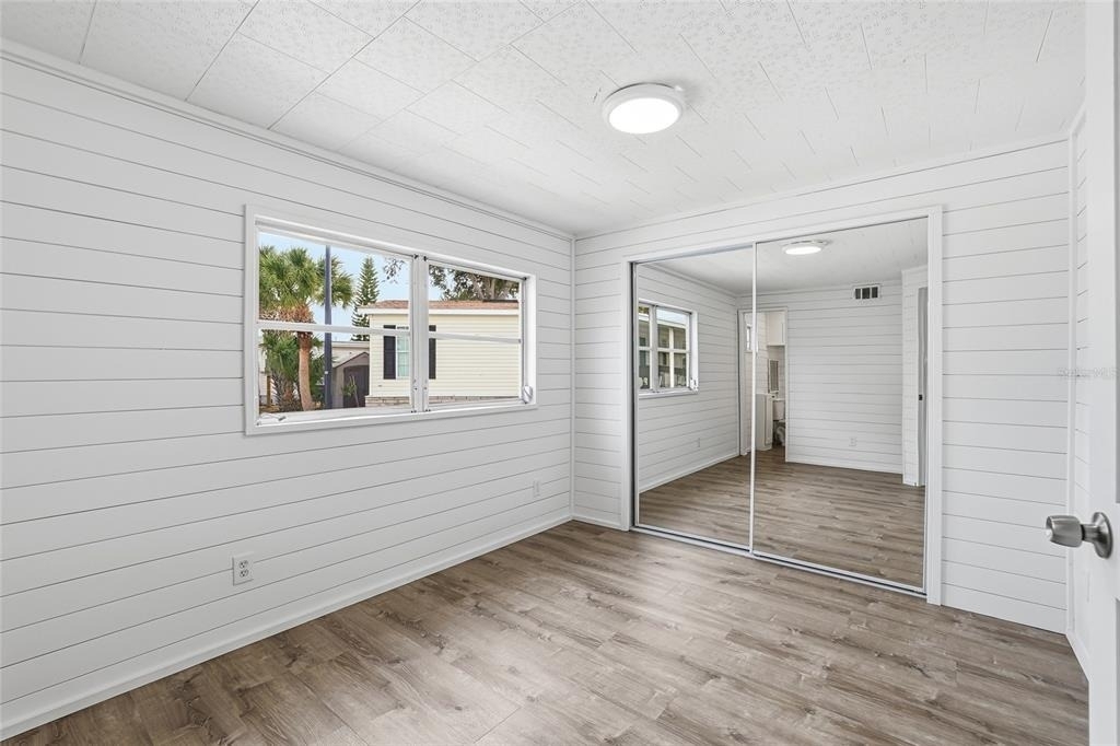 4851 W Gandy Boulevard - Photo 15