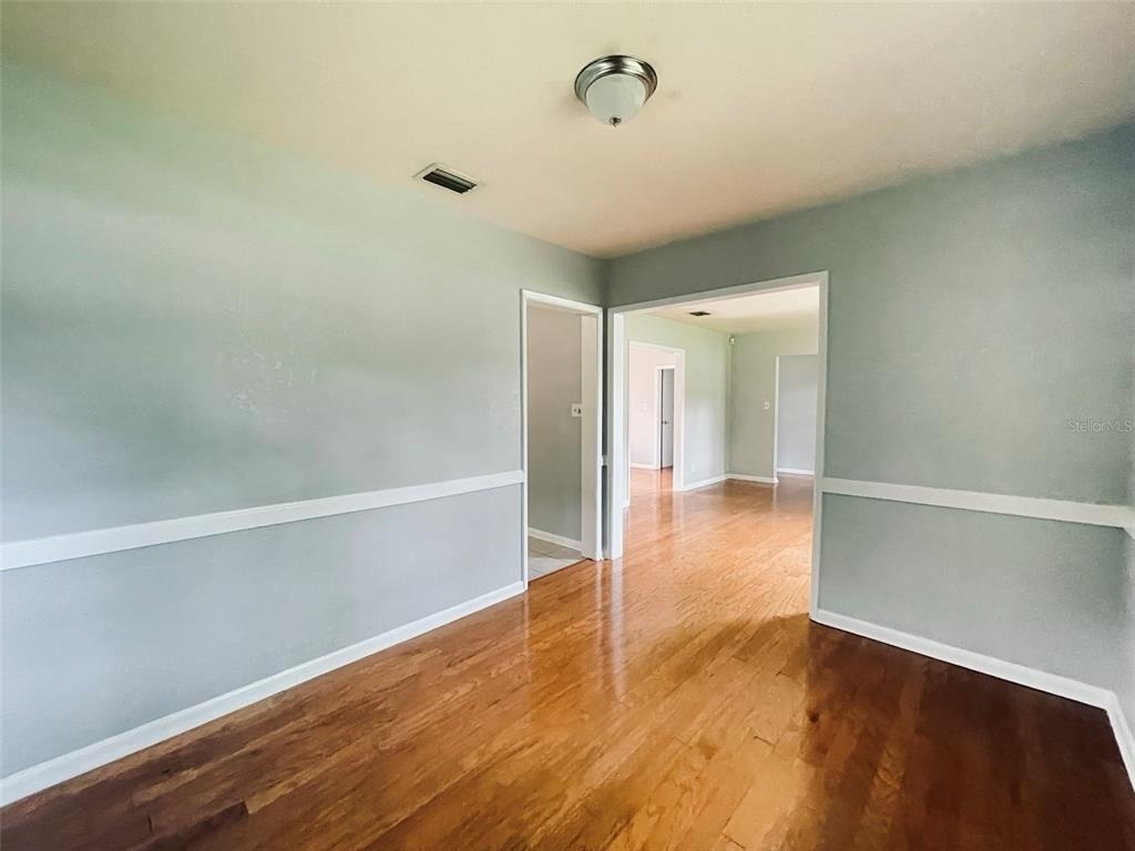1039 S Frankland Road - Photo 4