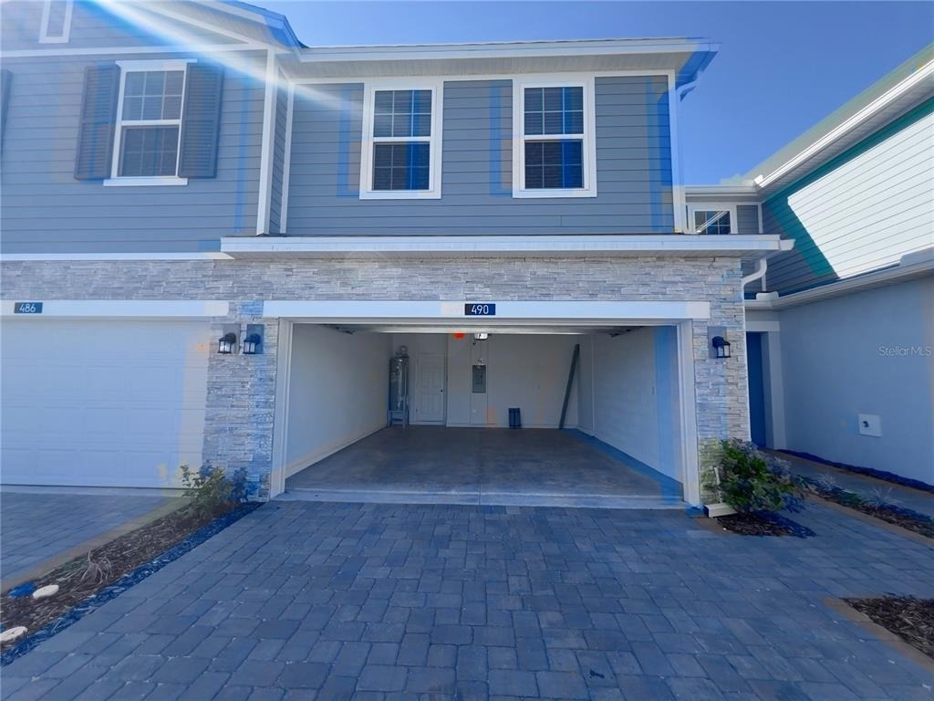 490 Thompson Village Avenue - Photo 27